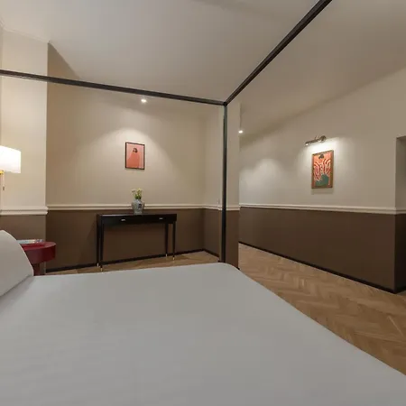 V Collection Mercede 4*