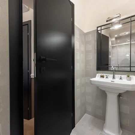 V Collection Mercede 4*